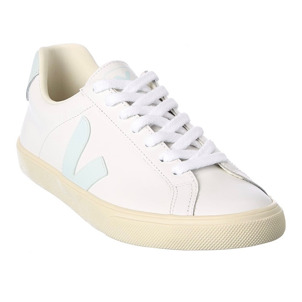 VEJA Esplar Logo Leather Sneaker. SNEAKERS BRAND NEW NEVER WORN.